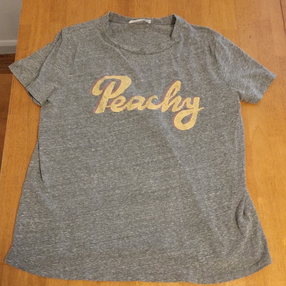 Peachy 🍑 tshirt